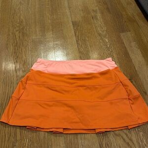 Like new athletic skirt